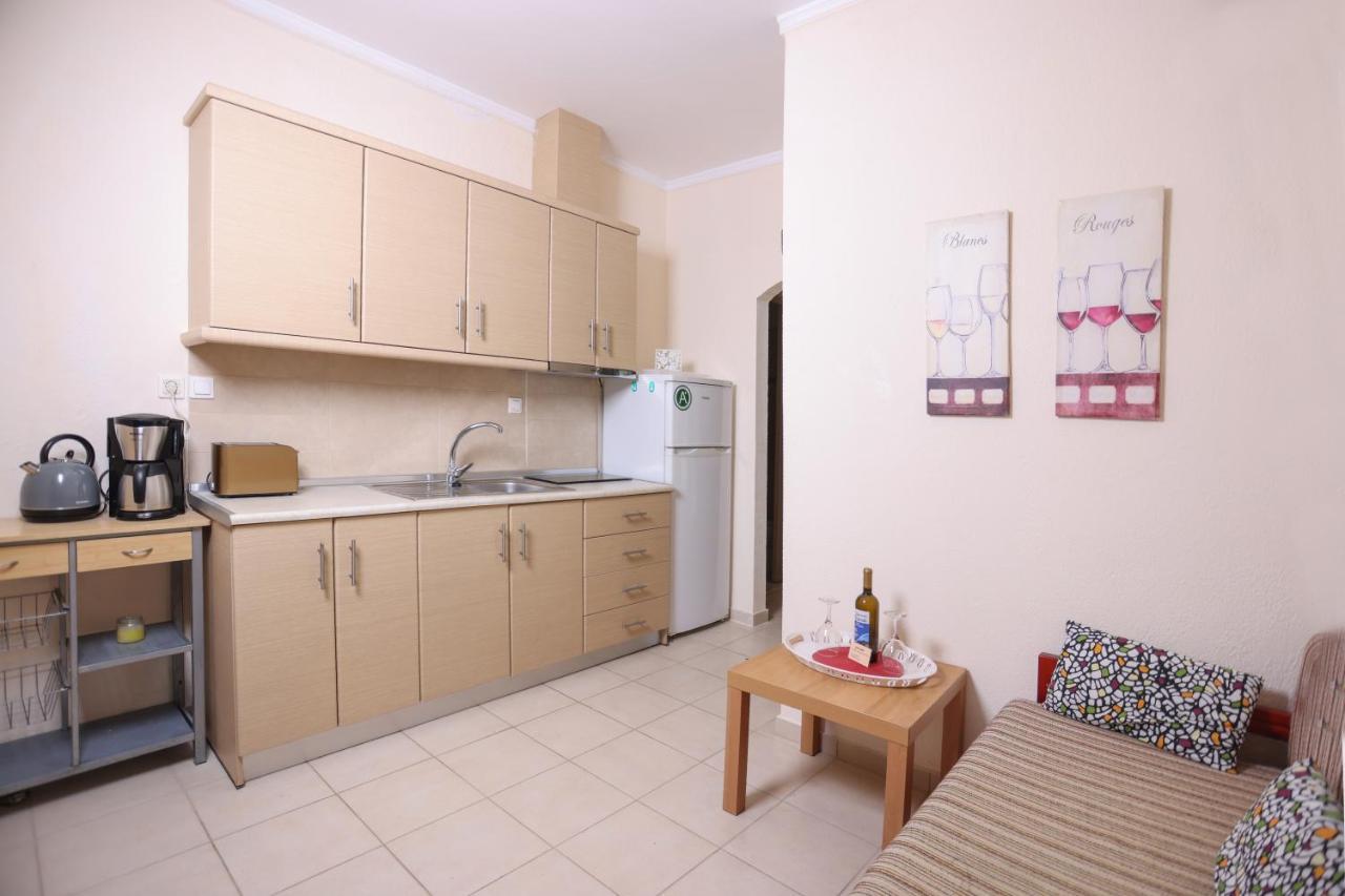 Peristeridi Apartments Полихроно Экстерьер фото