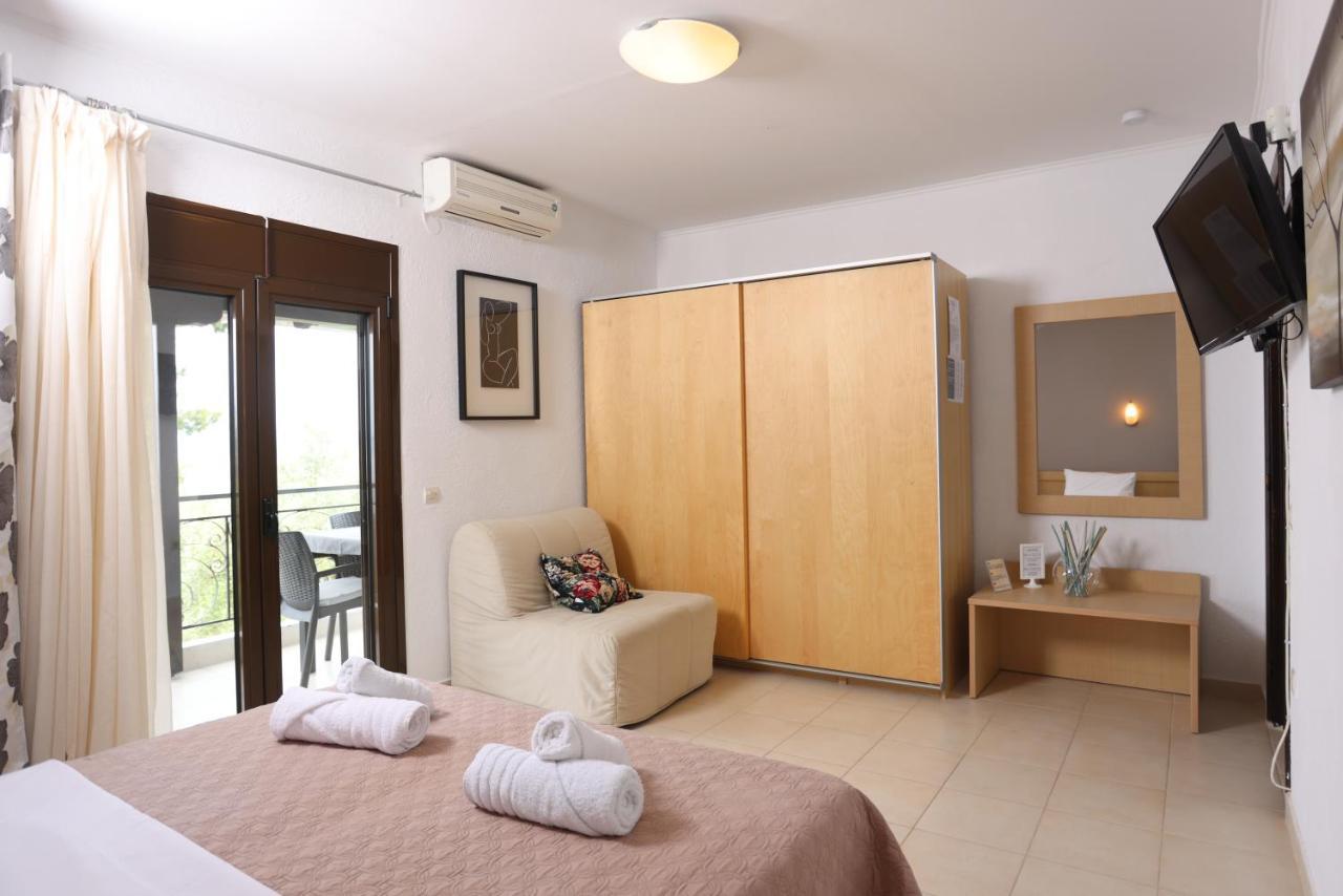 Peristeridi Apartments Полихроно Экстерьер фото