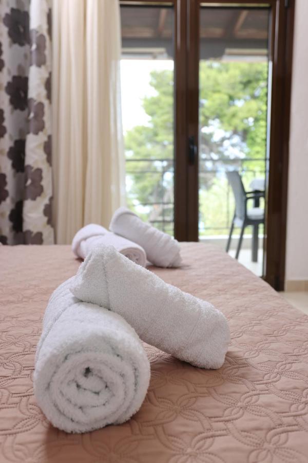 Peristeridi Apartments Полихроно Экстерьер фото